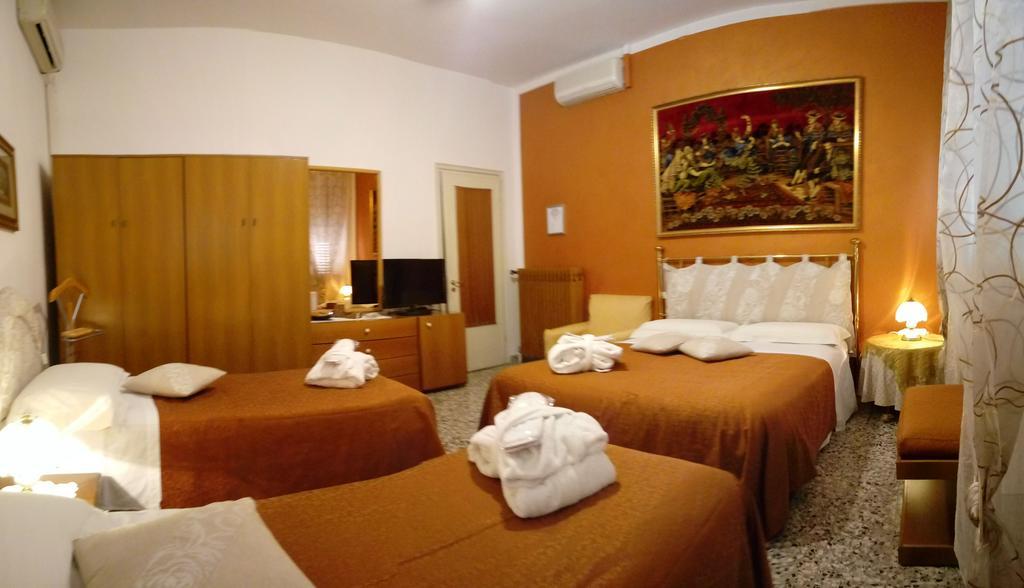 B&B La Meridiana Verona Bagian luar foto